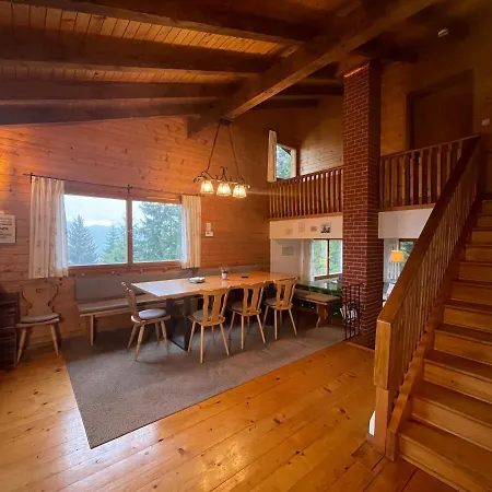 Semesterbostad Casa Mia *
